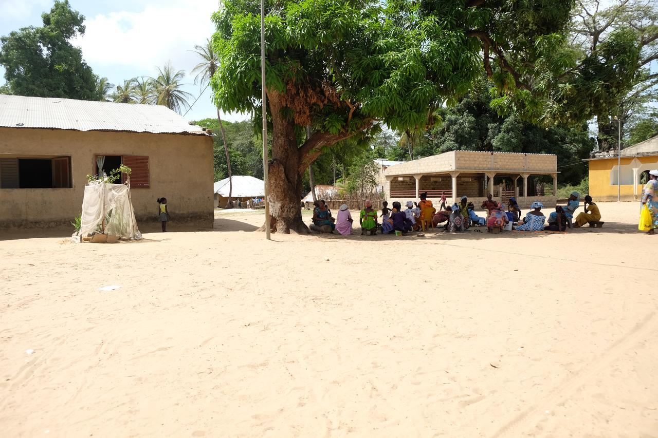 Centre Touristique Et Culturel Casamance Guest House Diakene Ouolof Exterior foto