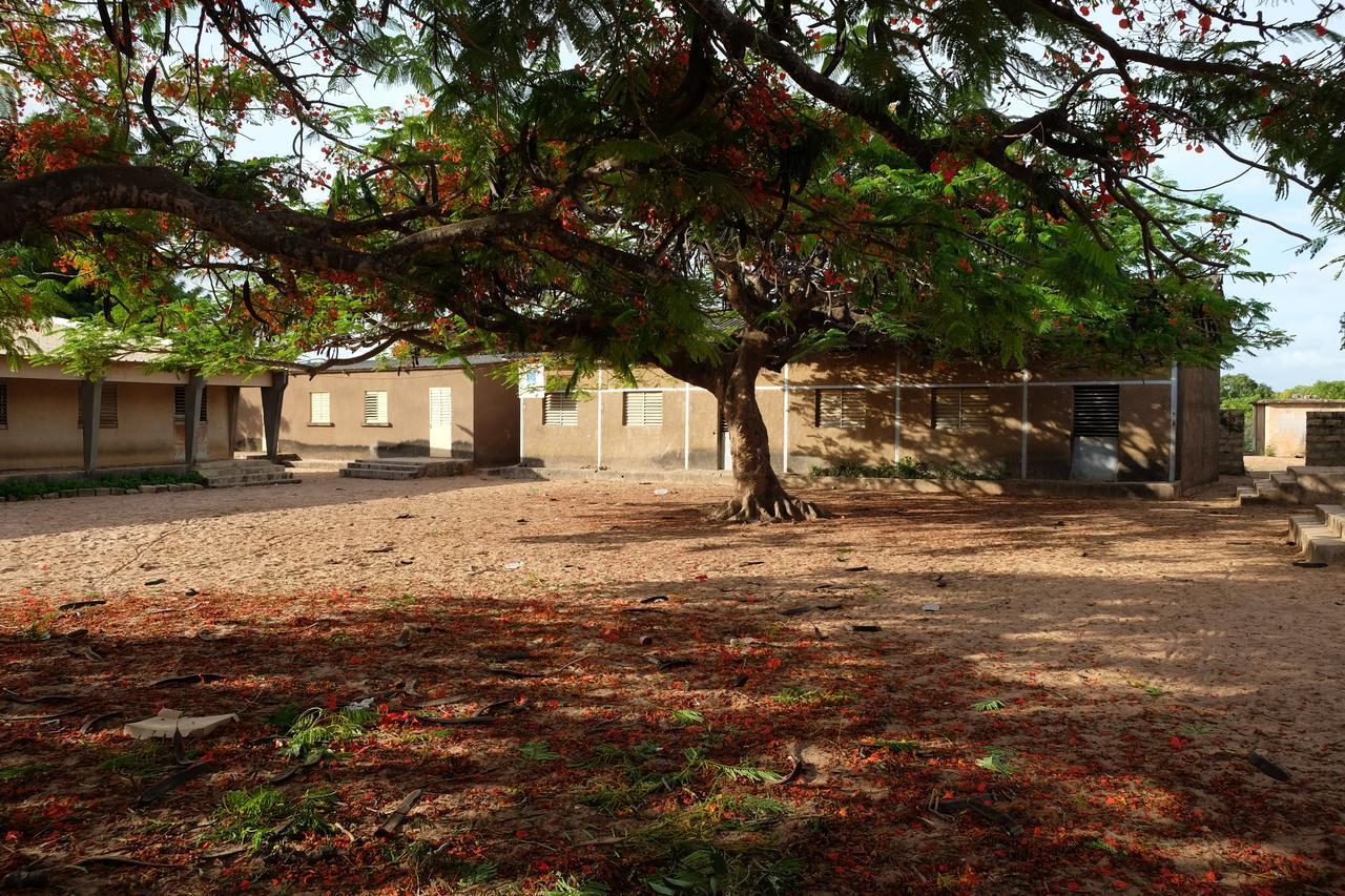 Centre Touristique Et Culturel Casamance Guest House Diakene Ouolof Exterior foto