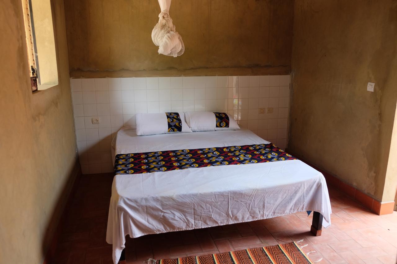 Centre Touristique Et Culturel Casamance Guest House Diakene Ouolof Exterior foto